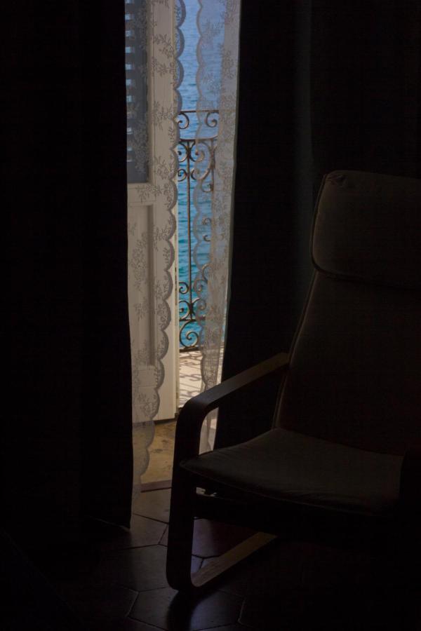 B&B Le finestre sul mare Taranto Esterno foto