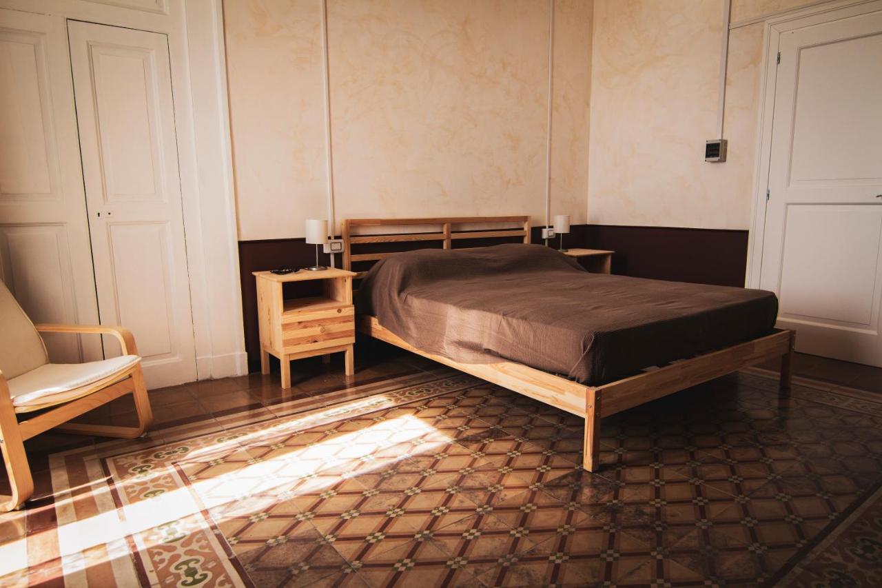 B&B Le finestre sul mare Taranto Esterno foto