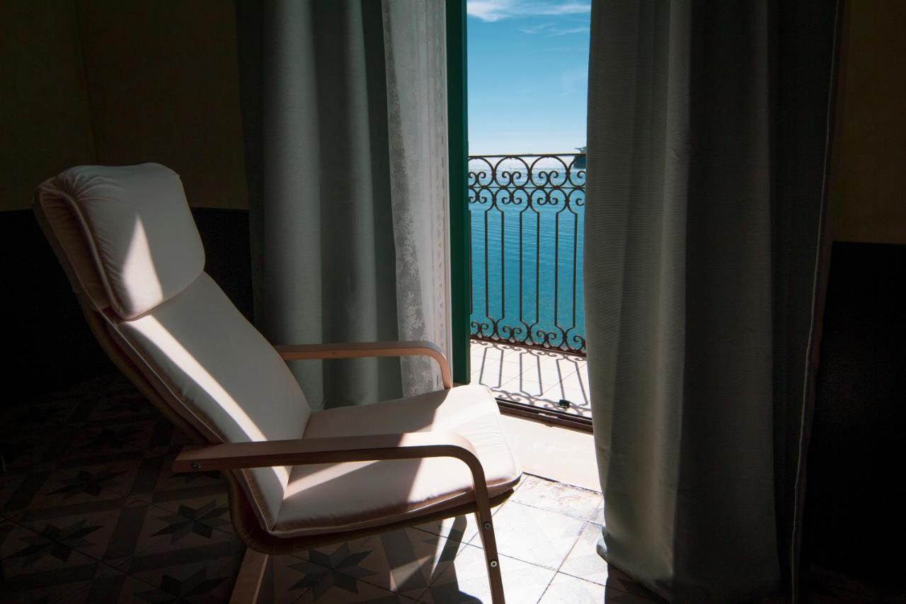 B&B Le finestre sul mare Taranto Esterno foto